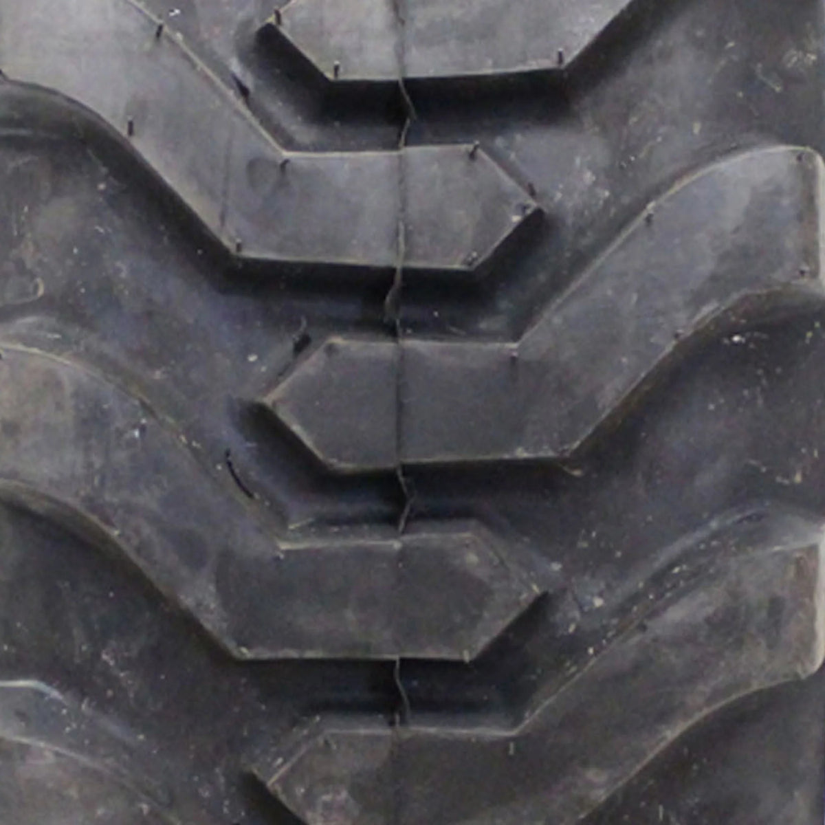 Carlstar Trac Chief 27X8.50-15 111A2 C Industrial Tire