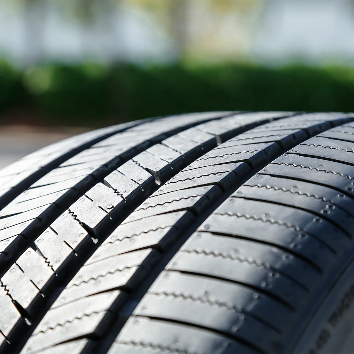 Arisun Aggressor ZS03 265/35ZR18 265/35R18 97W XL High Performance a/s All Season Tire